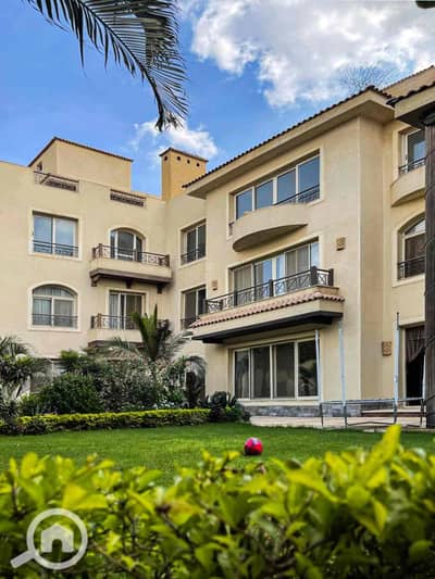 فیلا 11 غرف نوم للبيع في الشيخ زايد، الجيزة - d2a1d9f3-344d-4e28-9dc7-4b5edfa2b5f7. jpg