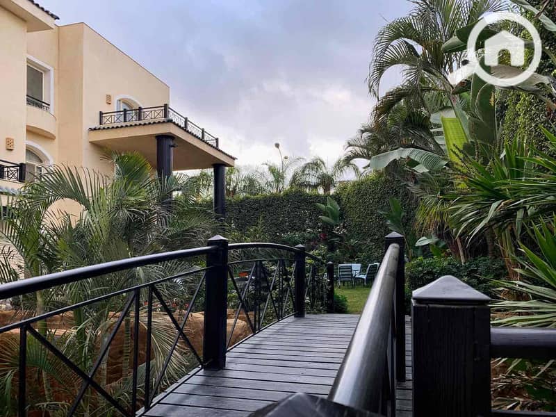 9 634c09f4-e385-4c4d-94c3-febc3f1cb55f. jpg