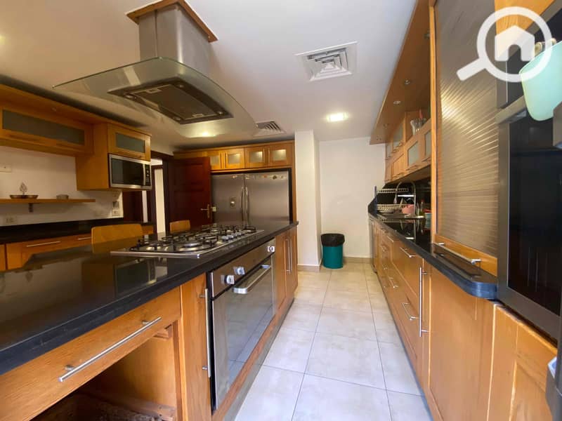 24 WhatsApp Image 2025-02-10 at 16.57. 57_ca308865. jpg