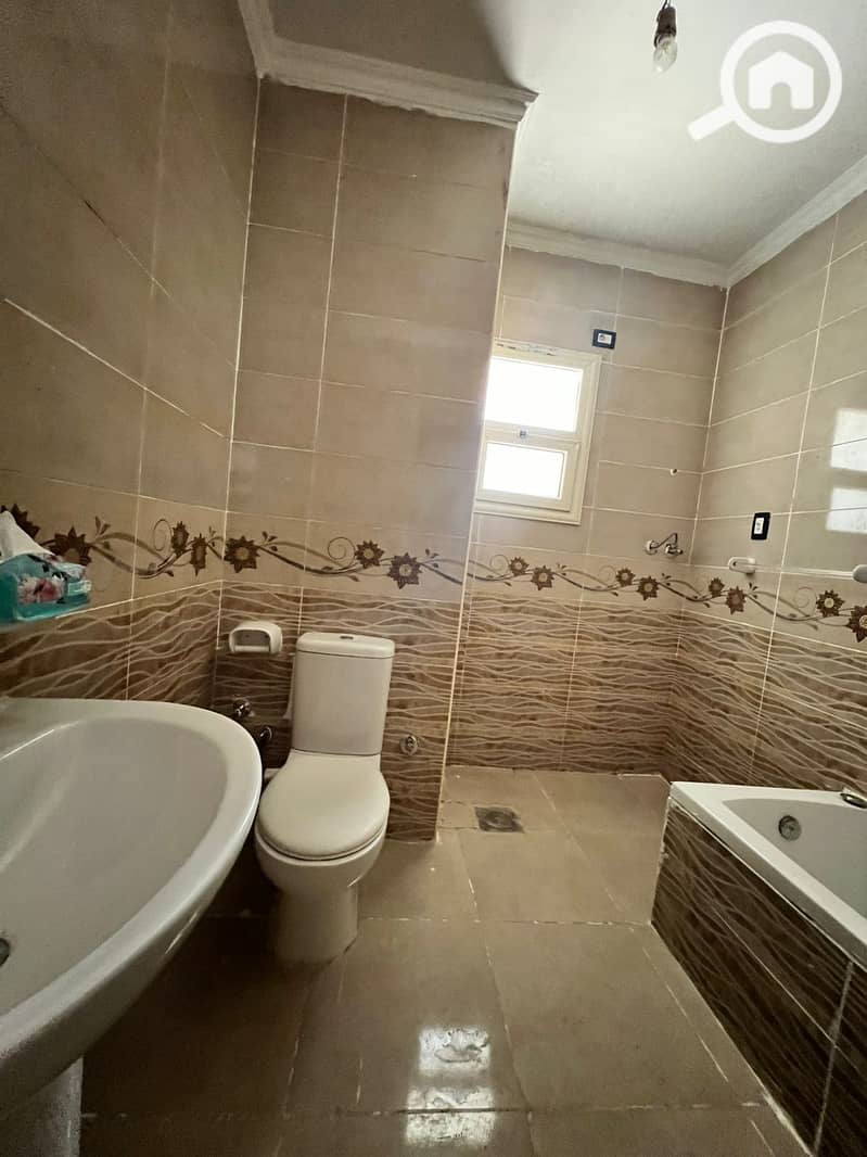 7 WhatsApp Image 2025-09-29 at 14.16. 50_e7248256. jpg