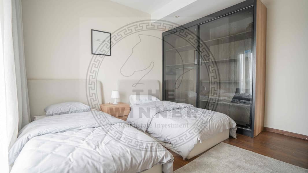 9 dc2088db-f5b4-475a-a4ce-cd2122c630df. jpg