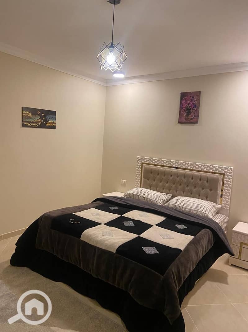 4 967acf78-964a-4961-a0b8-8bec03d54b2f. jpg