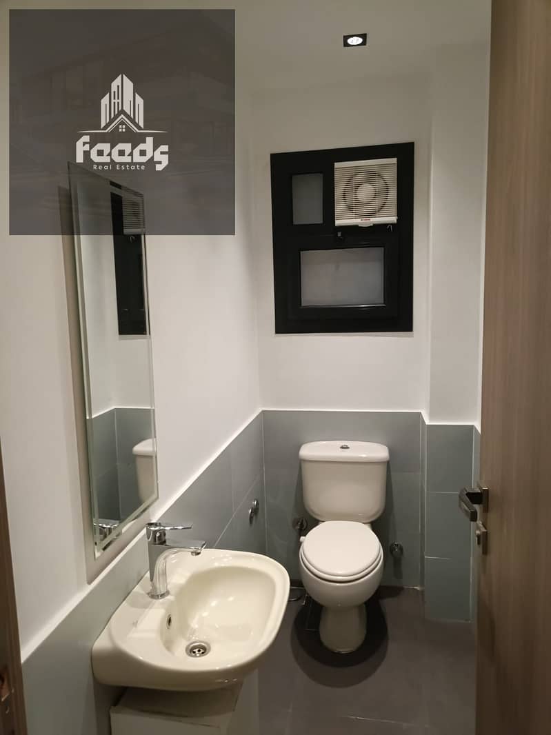 4 WhatsApp Image 2025-11-05 at 12.27. 05 PM (6). jpeg