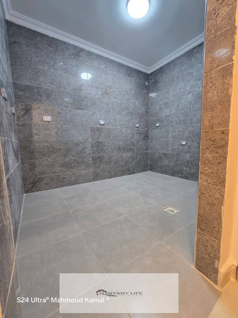 15 WhatsApp Image 2025-10-18 at 12.46. 05 PM. jpeg