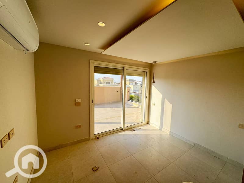 12 WhatsApp Image 2025-11-04 at 11.46. 59 (1). jpeg