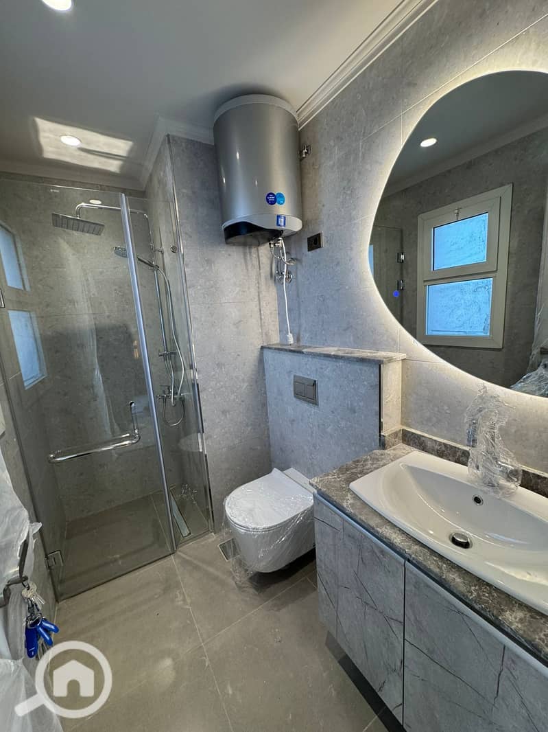 18 WhatsApp Image 2025-11-04 at 11.47. 00 (3). jpeg