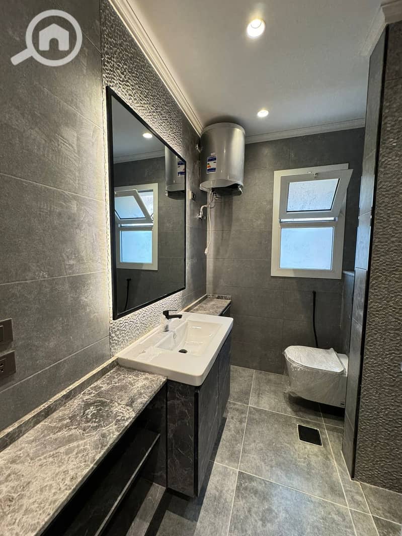 23 WhatsApp Image 2025-11-04 at 11.47. 03 (2). jpeg