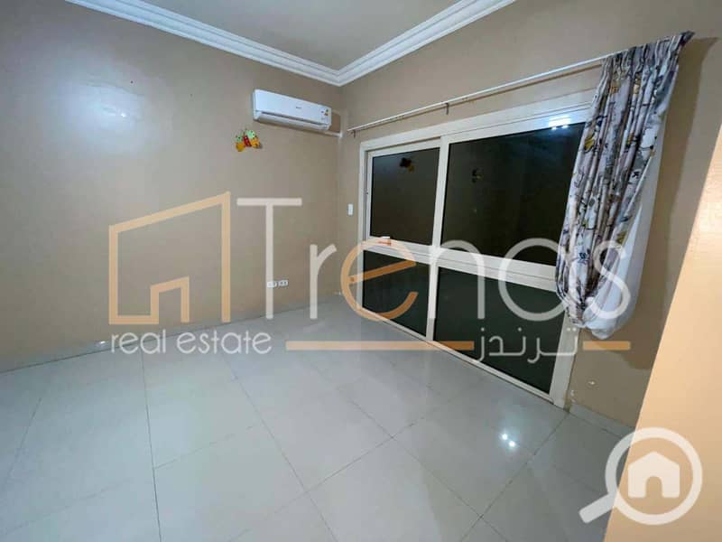 12 WhatsApp Image 2025-11-04 at 2.17. 37 PM (3). jpg