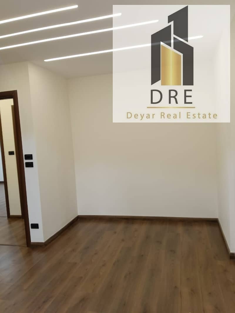 10 d056d9d4-7bd9-479e-a1e4-010c27a33da6. jpg