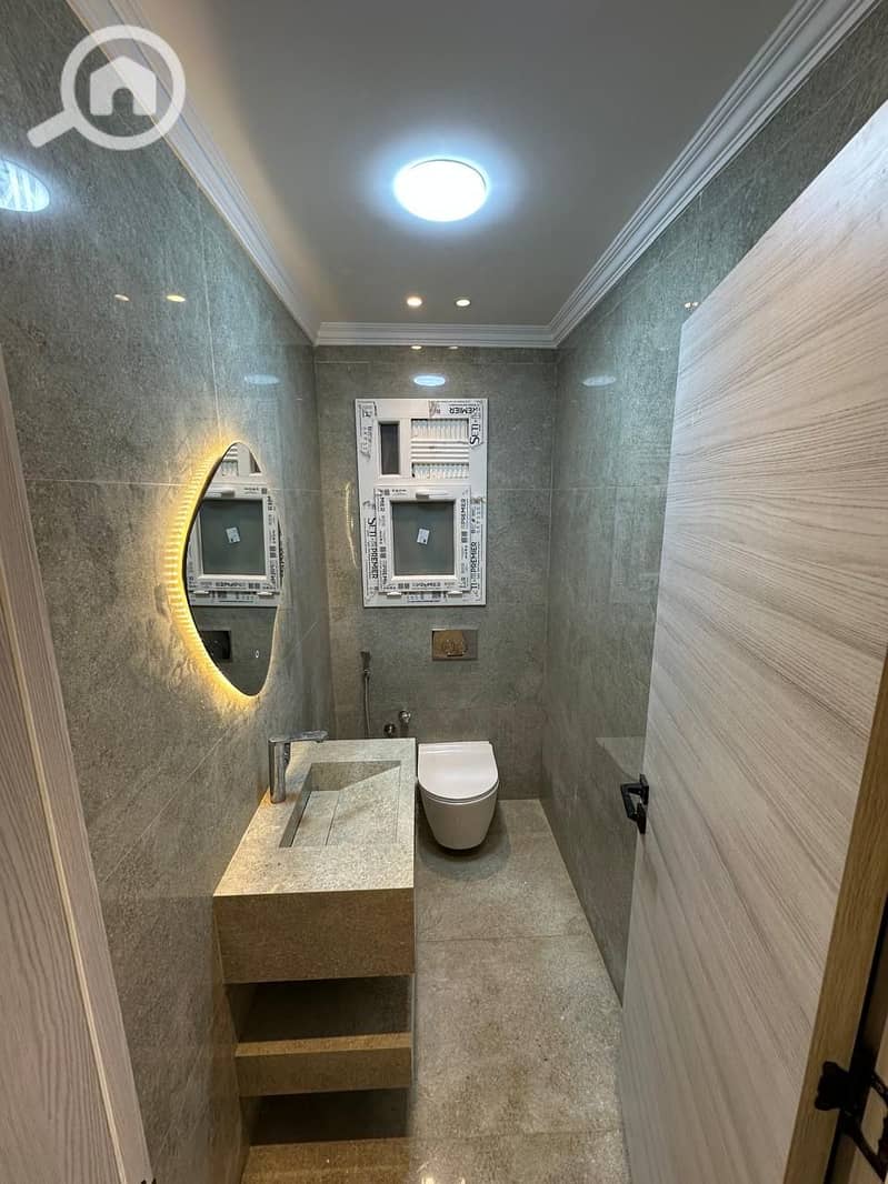 18 2e36c72c-b33a-4e6c-a9da-6bbf05f476aa. jpg