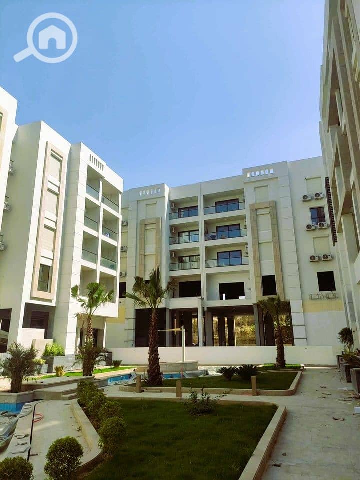 9 438250649_1396676401037790_900463496110957391_n. jpg