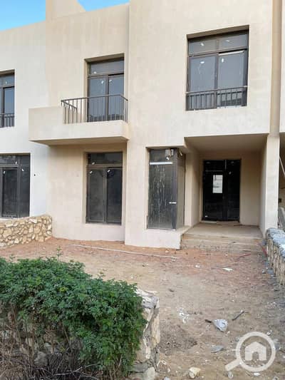 3 Bedroom Townhouse for Sale in 6th of October, Giza - WhatsApp Image 2025-11-05 at 13.38. 54_f30bc5a6. jpg 3 Bedroom Townhouse for Sale in 6th of October, Giza - WhatsApp Image 2025-11-05 at 13.38. 54_f30bc5a6. jpg