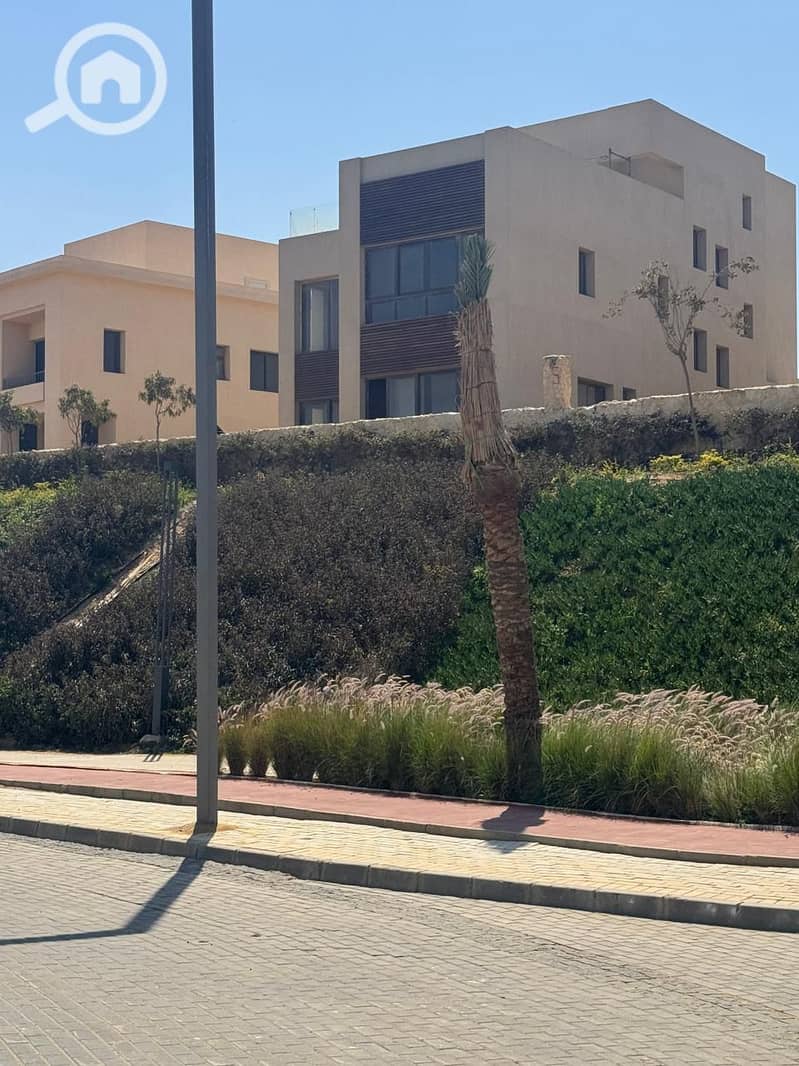 5 WhatsApp Image 2025-08-05 at 20.19. 10_e8bbc453. jpg