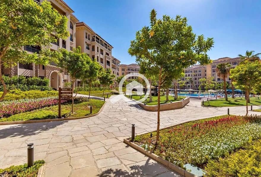 7 eQ0jpN4yiyCaEfkTJ8WoIZVdyyx9VTwZgenbTq8K. jpeg