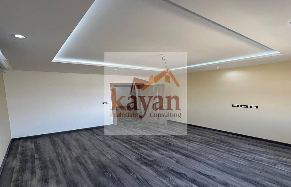 12 8266b998-c80d-461d-916d-f0716def7d91. jpg