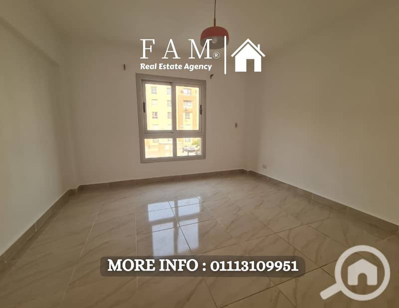 7 Yellow Black Property Marketing Tri-fold Brochure (4). png