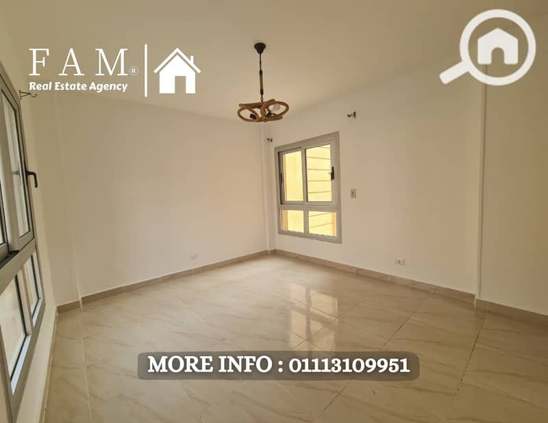 8 Yellow Black Property Marketing Tri-fold Brochure (5). png