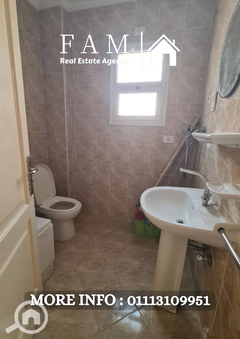 10 Grey Modern Furniture (Poster). png