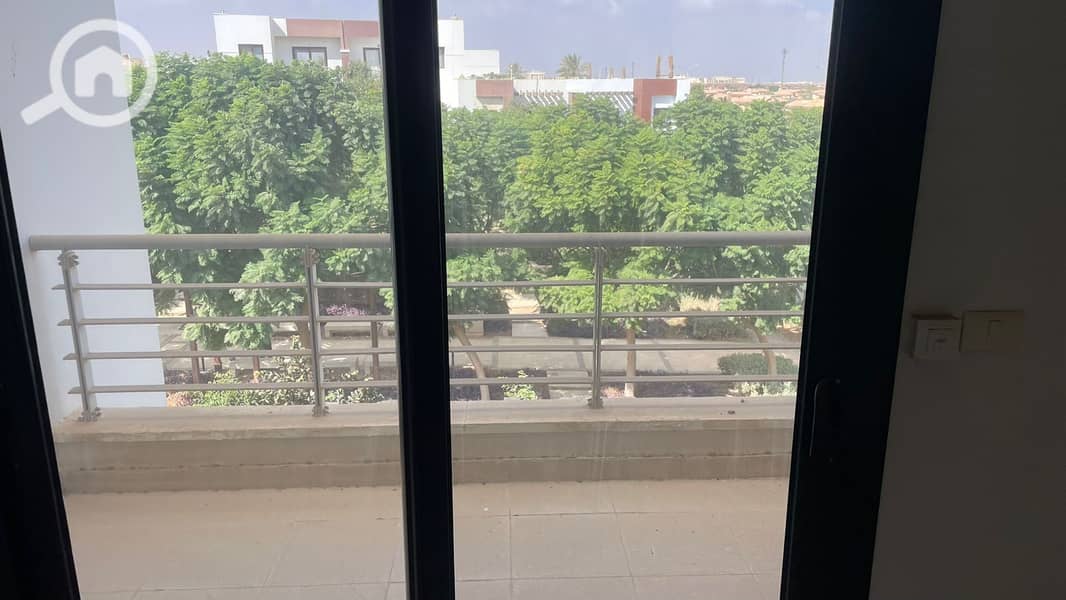 3 WhatsApp Image 2025-11-05 at 13.10. 32 (1). jpeg