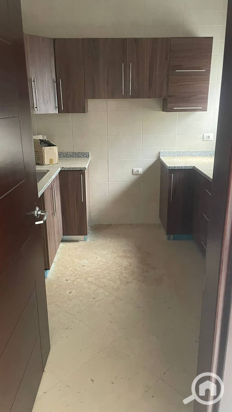 10 WhatsApp Image 2025-11-05 at 13.10. 30 (1). jpeg