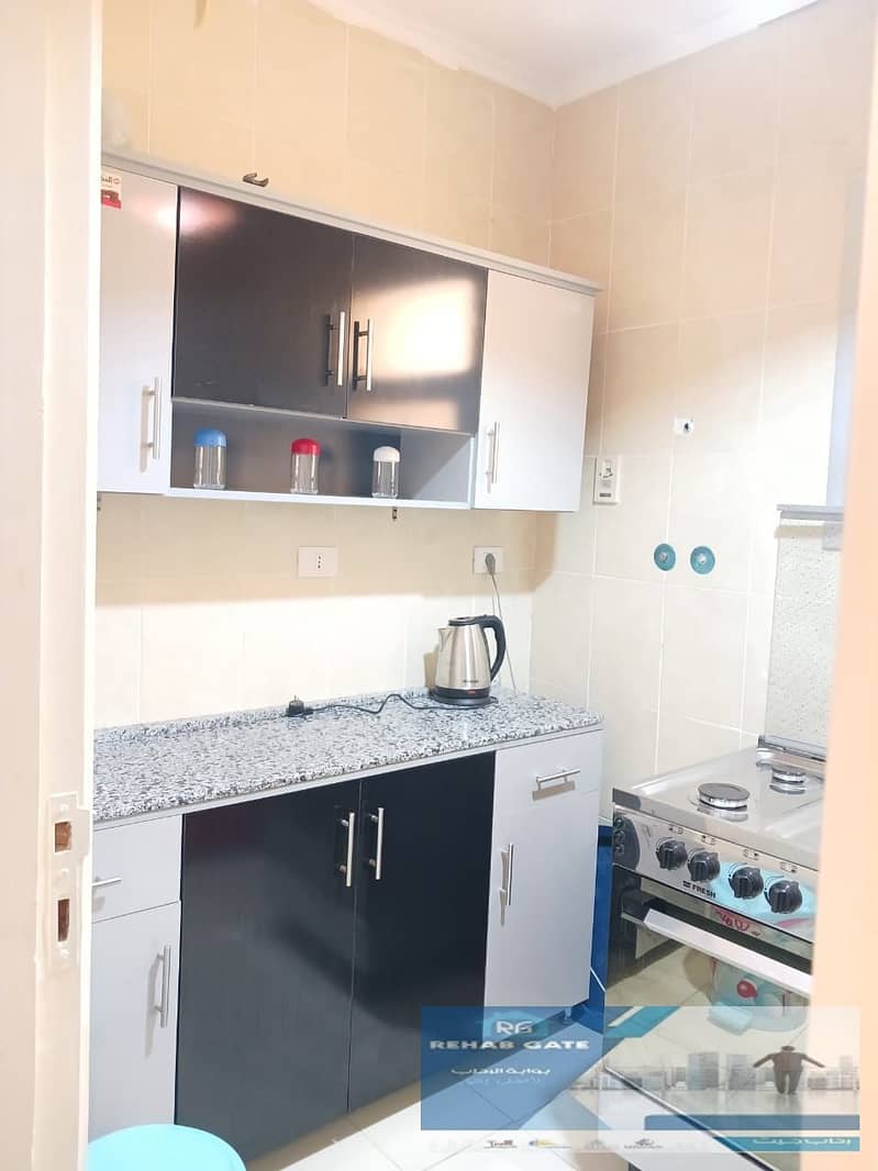 8 2f91deb1-ba6e-49f7-bf7d-24d2cf848baa. jpg