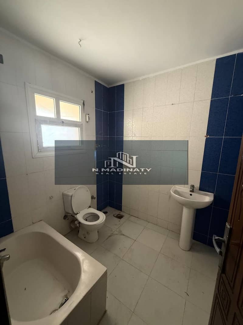 6 WhatsApp Image 2025-11-01 at 3.16. 22 AM. jpeg