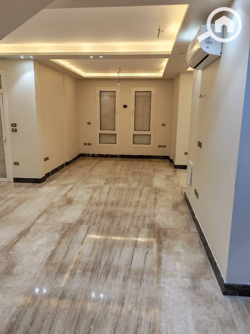 WhatsApp Image 2025-10-06 at 10.41. 43 AM (1). jpeg WhatsApp Image 2025-10-06 at 10.41. 43 AM (1). jpeg