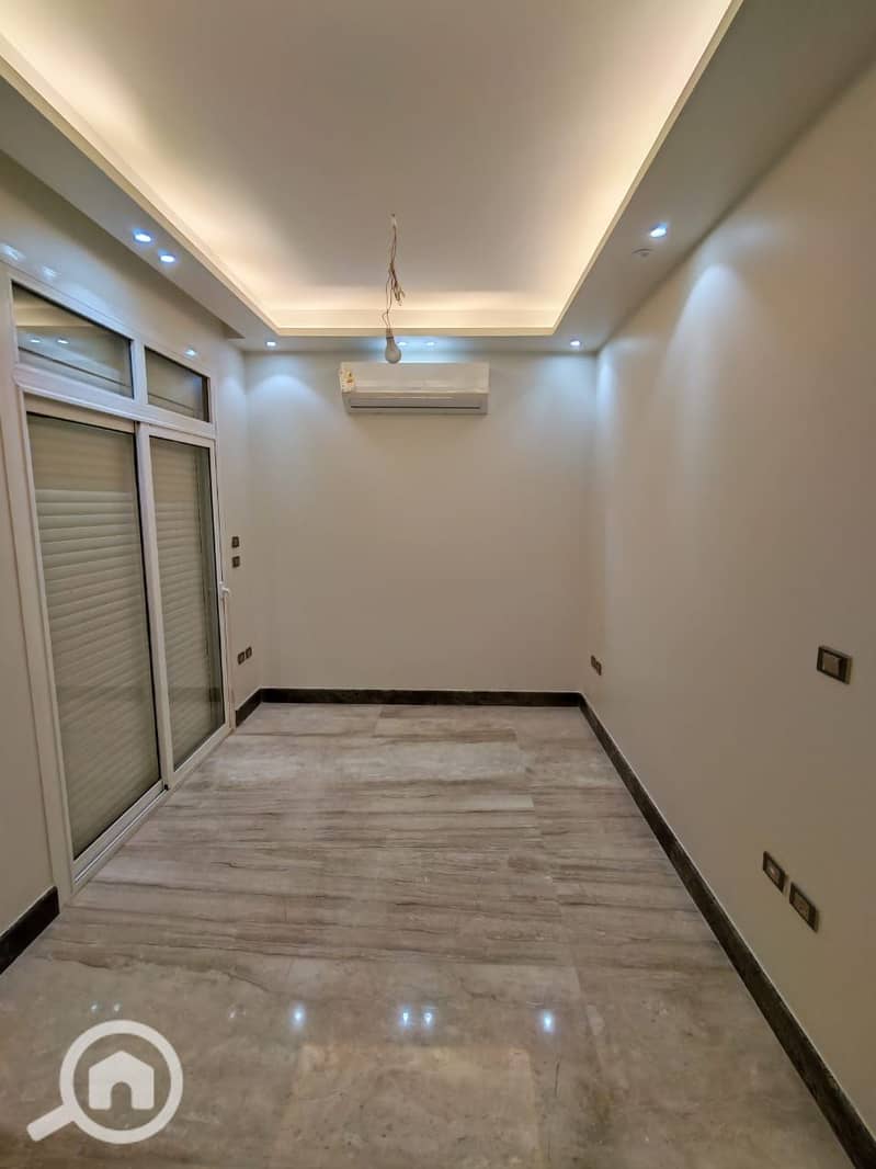 9 WhatsApp Image 2025-10-06 at 10.41. 42 AM (1). jpeg