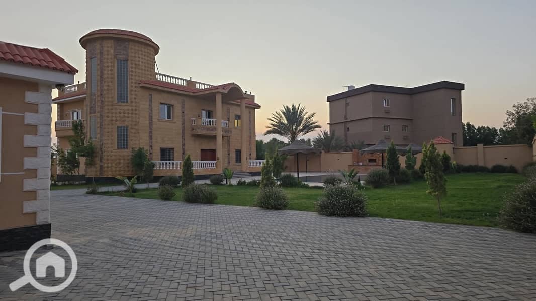 11 WhatsApp Image 2025-11-05 at 11.35. 30 AM. jpeg