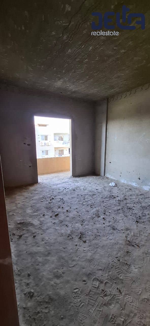 4 7ea0a4e4-c0b2-47f0-a4b9-63959953c443. jpg