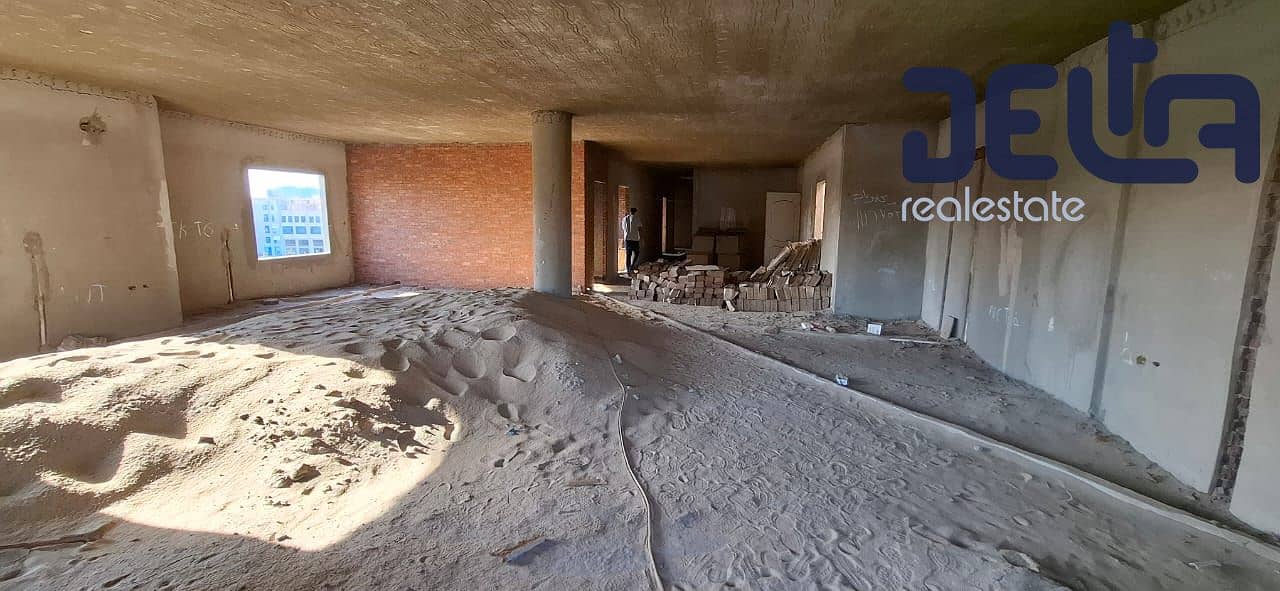 9 e79f068b-226b-4702-9f46-597dc85bfd23. jpg