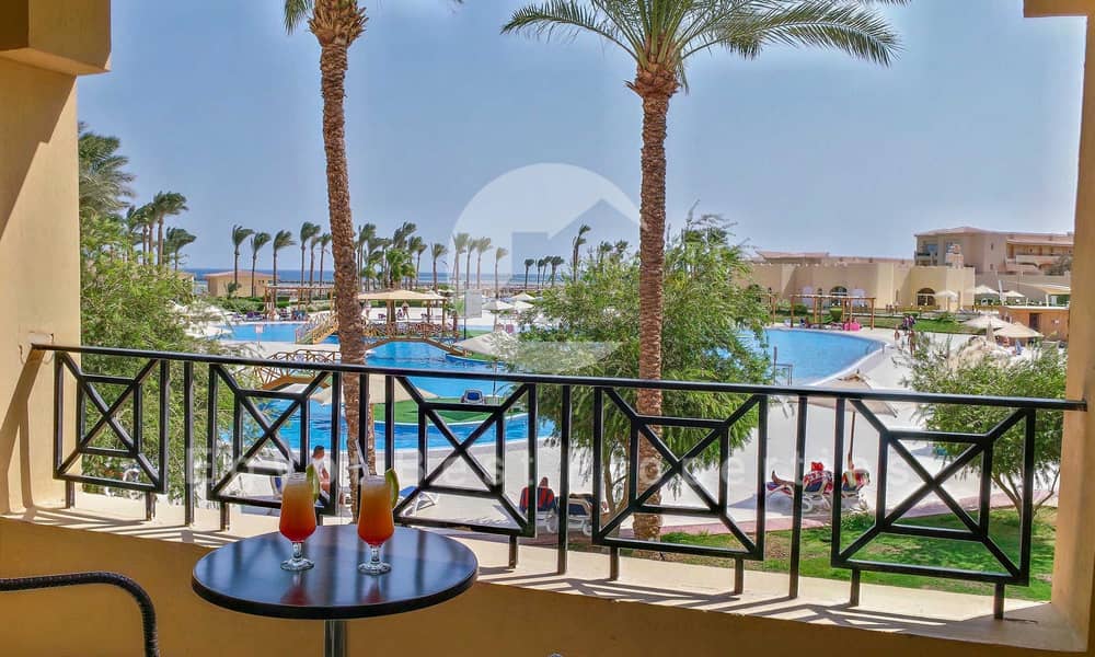 9 Cleopatra-Luxury-Resort-Makadi-Bay-Standard-Room-Pool-View-Balcony-2000x1200. jpg