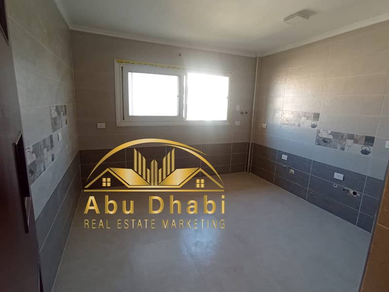 8 b5a6eee8-1815-4efb-8e25-0cf78fceba97. jpg