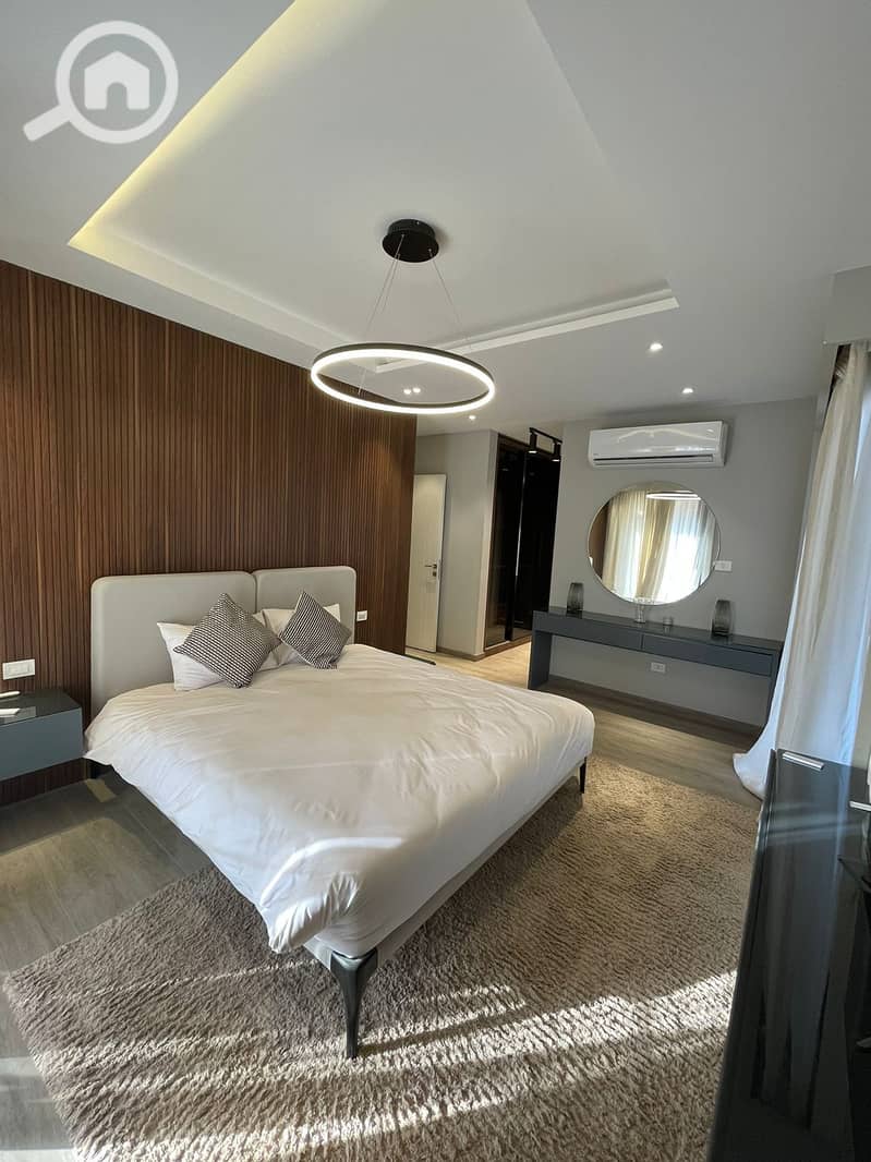 12 WhatsApp Image 2024-11-14 at 1.45. 02 PM. jpeg