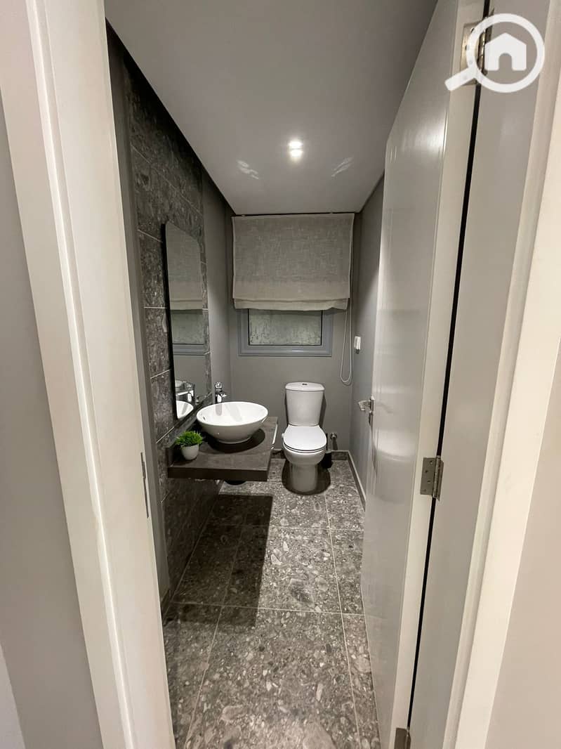 17 WhatsApp Image 2024-11-14 at 1.45. 03 PM (5). jpeg