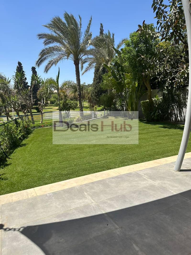 4 94d8bef7-1562-4cef-8805-d1e68f73b13e. jpg