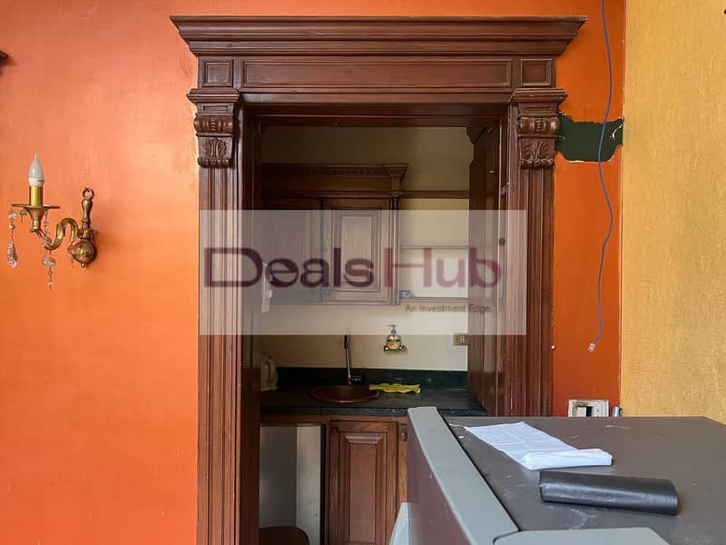 30 fa5fff05-2578-4128-b6d4-91e27e14c727. jpg