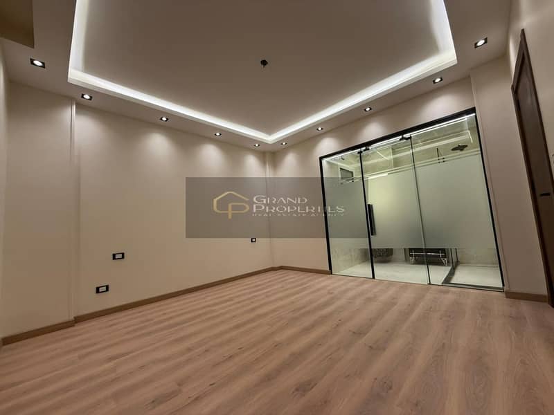 3 8a7ab66c-822f-4e69-aede-790d03845e3e. jpg