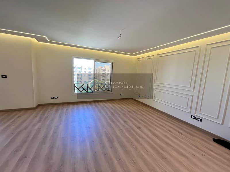 13 eb70dc4a-dc72-4069-875a-99589239e537. jpg