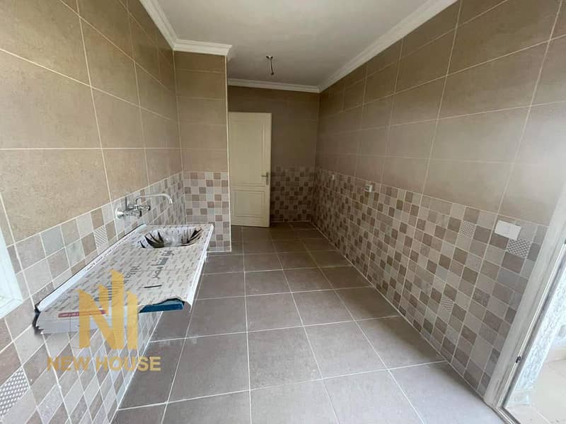 2 WhatsApp Image 2025-11-05 at 3.54. 24 AM. jpeg