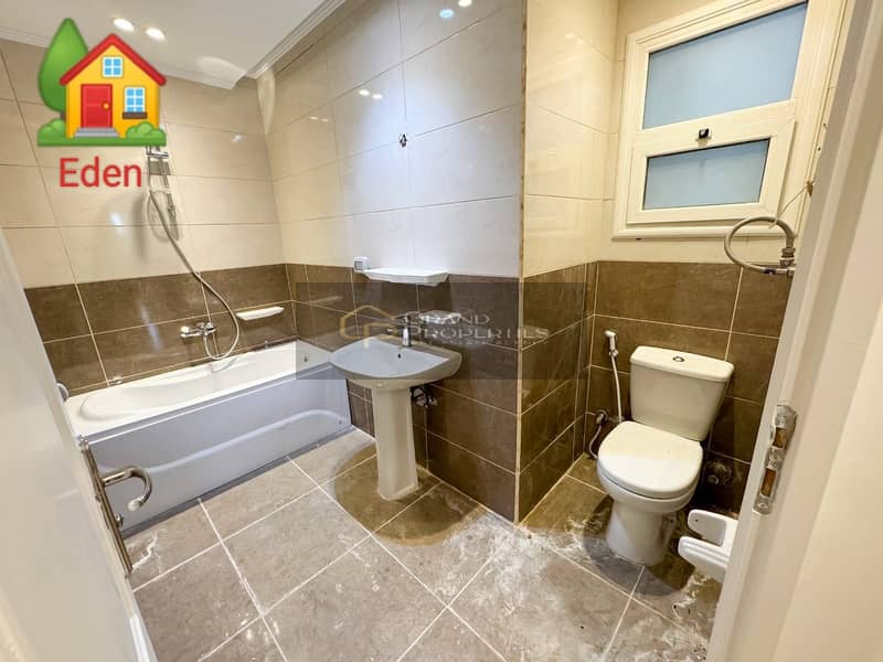 15 69dd346b-08f6-49bb-a5d4-82bc514e0ae5. jpg