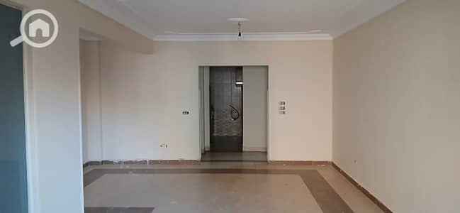 3 Bedroom Flat for Sale in Sheikh Zayed, Giza - IMG-20251105-WA0791. jpg