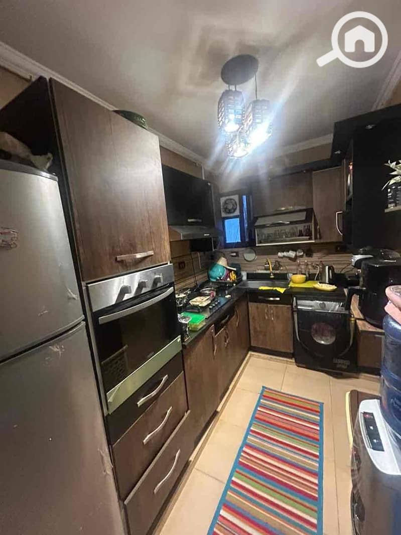 10 101d18f9-3556-4861-bc7d-662d2efd56da. jpg