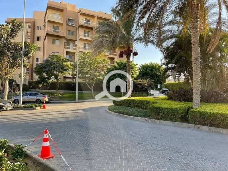 4 2ba8baf9-3d4a-4f43-9aa2-54f338f086cc. jpg