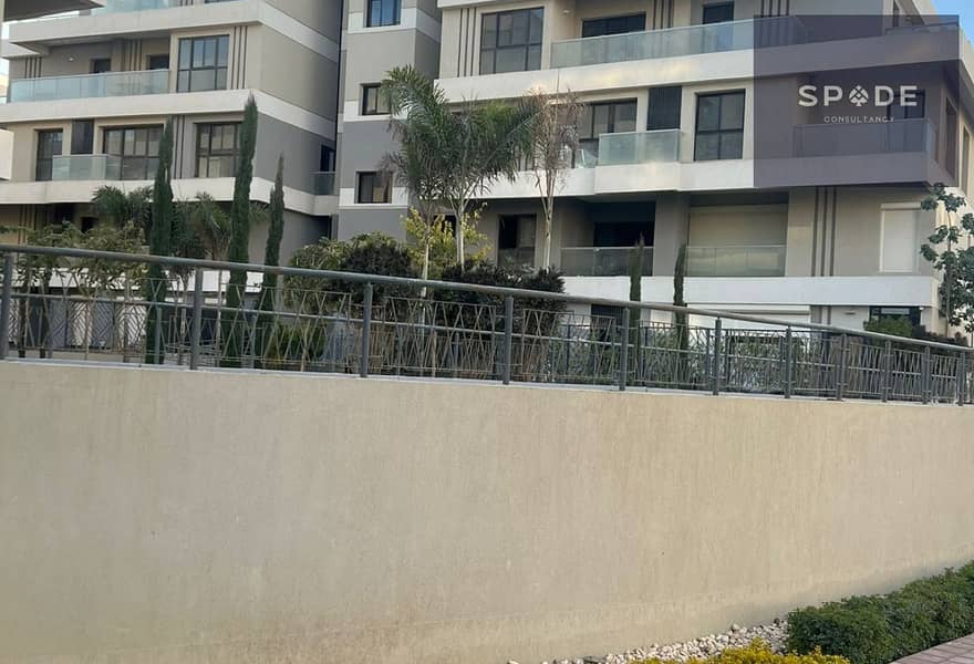 2 8c51f232-c7ca-40fd-bdbf-bdb4803a8b13. jpg