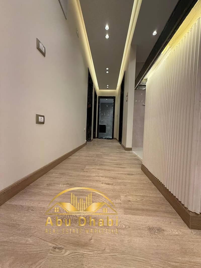 9 a0f354fa-6acf-4b8d-aa46-d32a70ffcc03. jpg