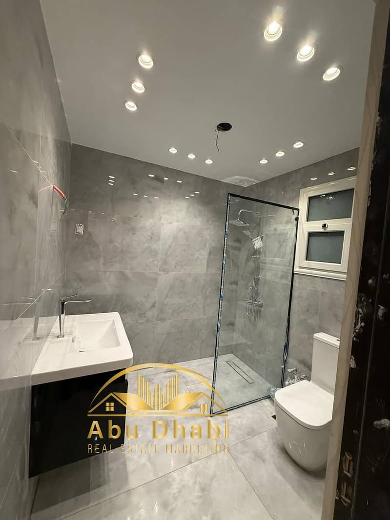 11 d1234a0a-df69-4b52-9da3-76a780fa6f0a. jpg