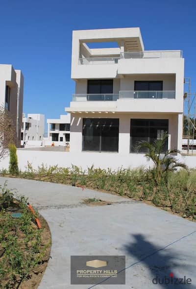 4 Bedroom Villa for Sale in Sheikh Zayed, Giza - WhatsApp Image 2024-07-25 at 2.50. 51 PM. jpeg 4 Bedroom Villa for Sale in Sheikh Zayed, Giza - WhatsApp Image 2024-07-25 at 2.50. 51 PM. jpeg