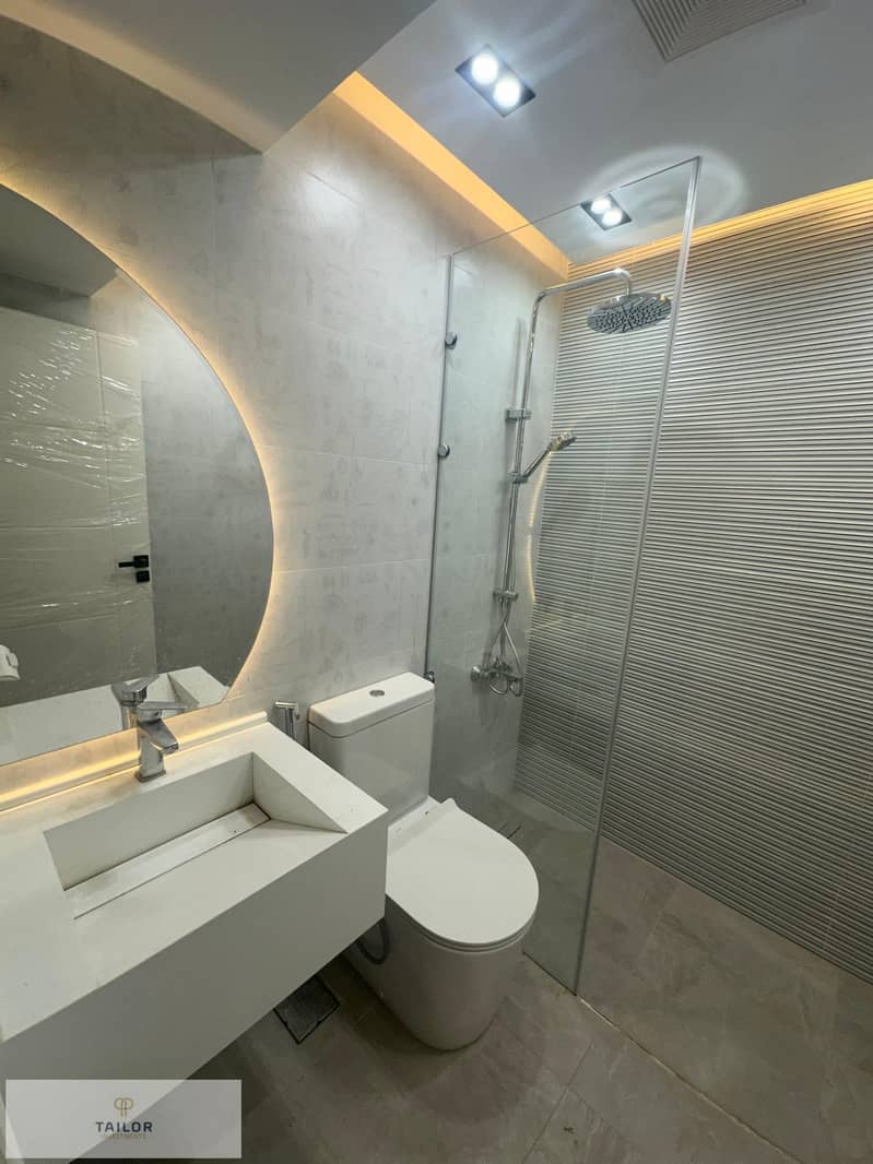 8 7492946d-01b5-48f0-81b7-dc79961a7439. jpeg