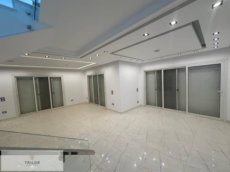 13 bf035f42-02ad-4ec1-8a73-37d40f26f7d5. jpeg